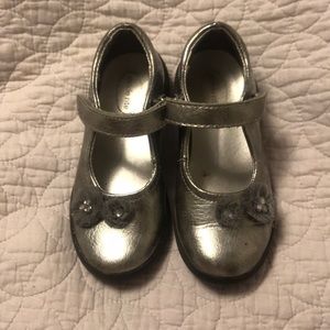Stride Rite Silver Mary Janes Girls